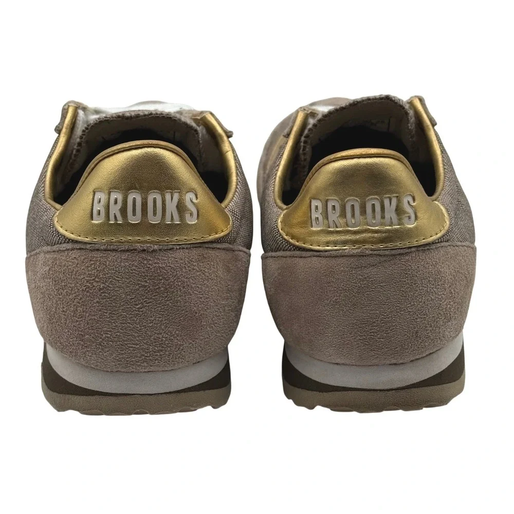 Brooks Chariot Women's Size 8 Retro Running Sneakers Taupe Gold Suede Athleisure